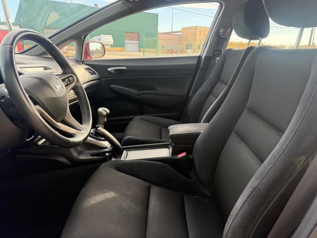 Honda Civic LX-S Sedan 5-Speed MT 2009