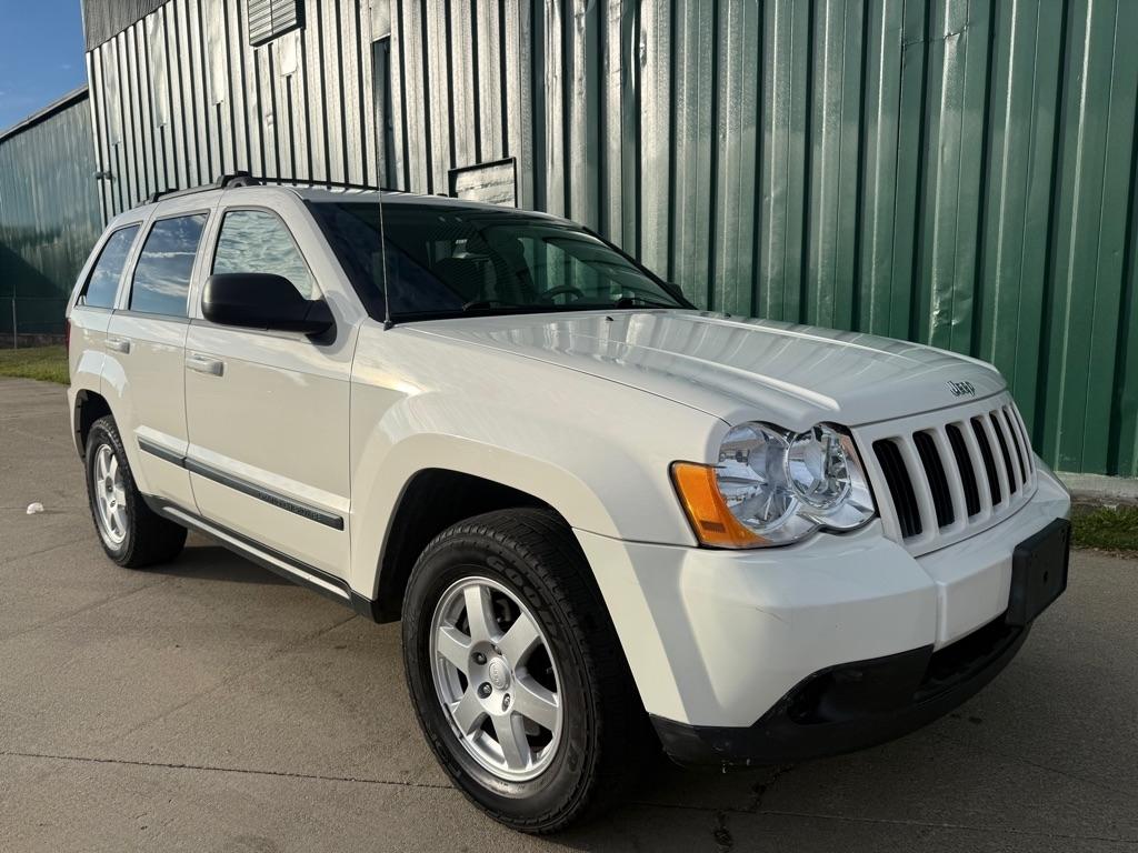 Jeep Grand Cherokee Laredo 4WD 2009