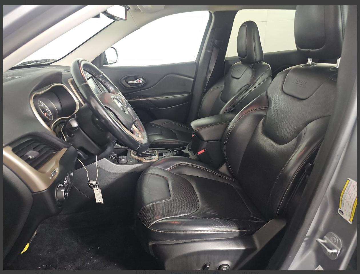 Jeep Cherokee photo 7