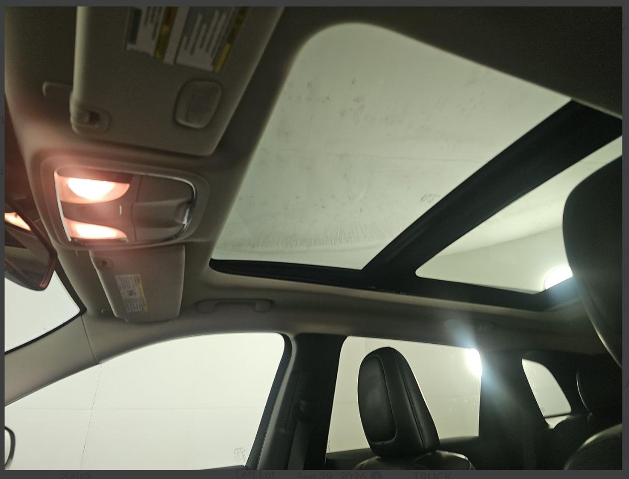 Jeep Cherokee photo 13