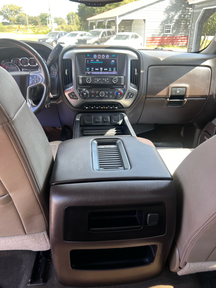 Chevrolet Silverado 1500 LTZ Z71 Crew Cab 4WD SWB 2016 Chevrolet Silverado 1500 LTZ Z71 Crew Cab 4WD SWB 2016