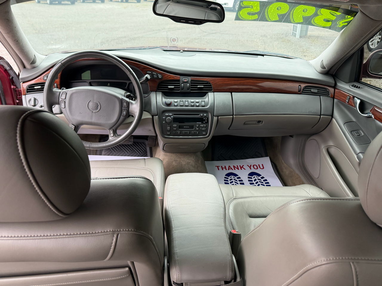 Cadillac DeVille Base 2000