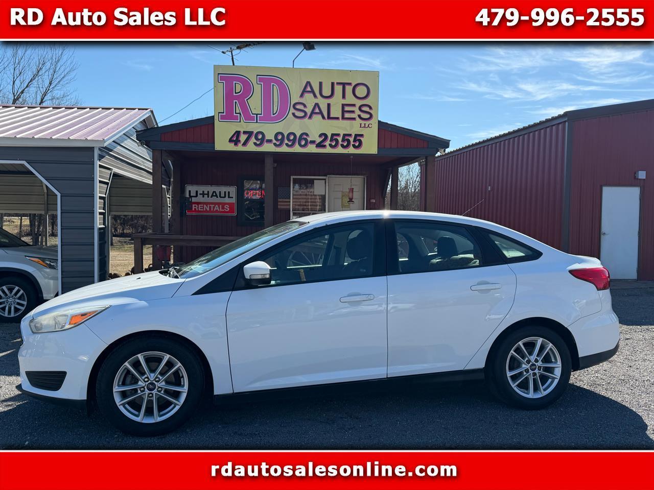 2017 Ford Focus SE Sedan