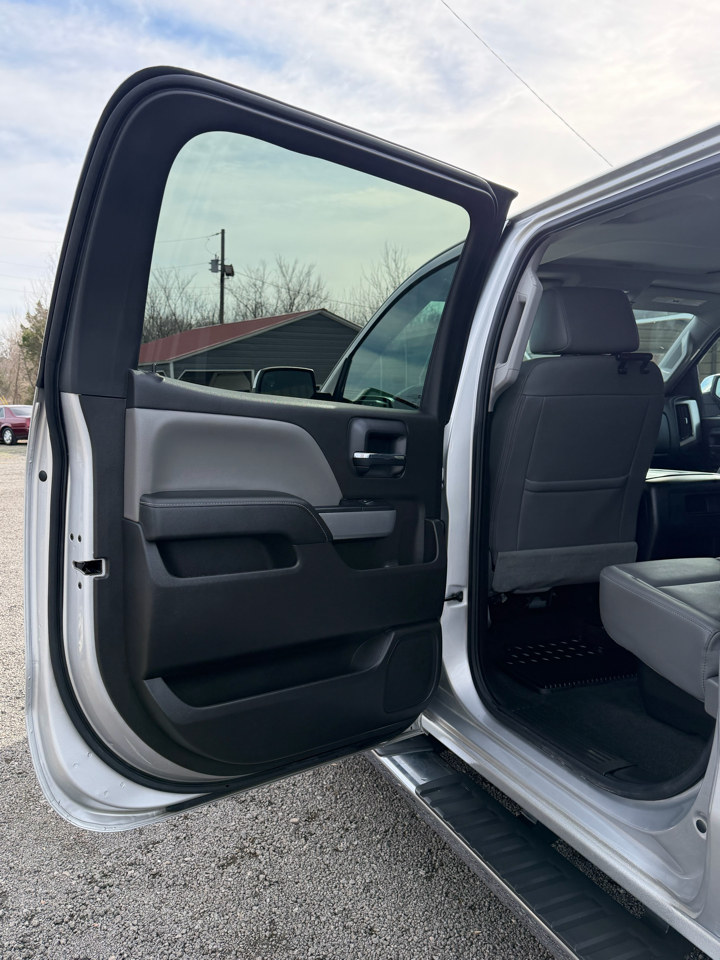 Chevrolet Silverado 1500 LTZ Z71 Crew Cab 4WD 2018