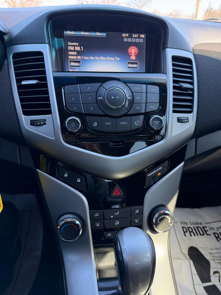 Chevrolet Cruze 1LT Auto 2013