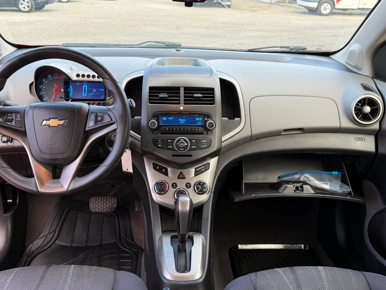 Chevrolet Sonic LT Auto 5-Door 2015