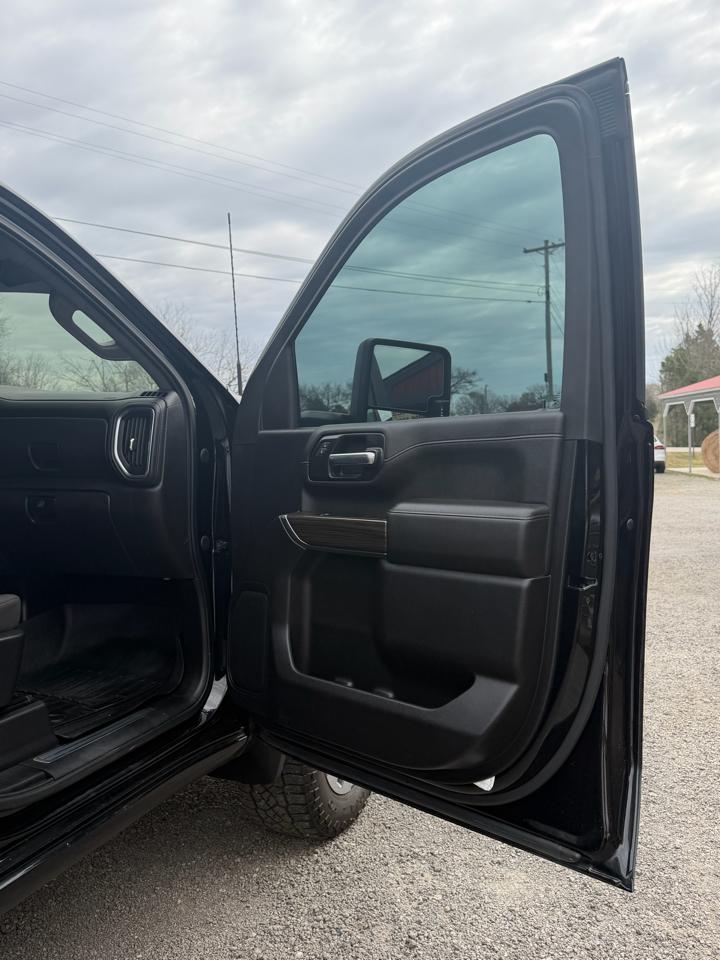 Chevrolet Silverado 2500HD LT Crew Cab 4WD w/OnStar 2023