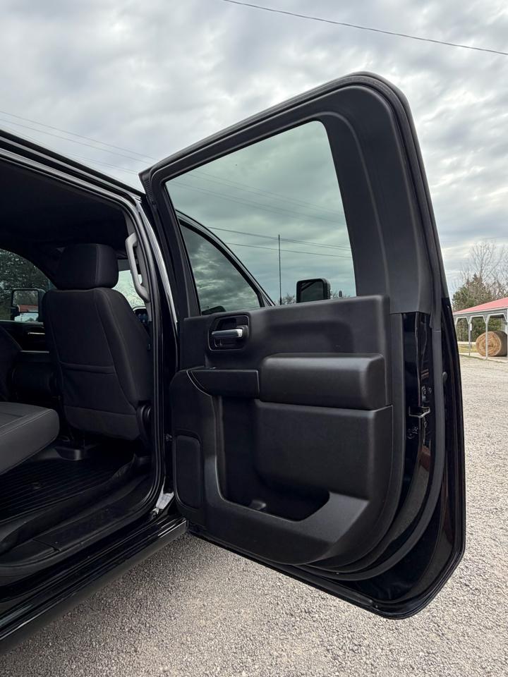 Chevrolet Silverado 2500HD LT Crew Cab 4WD w/OnStar 2023