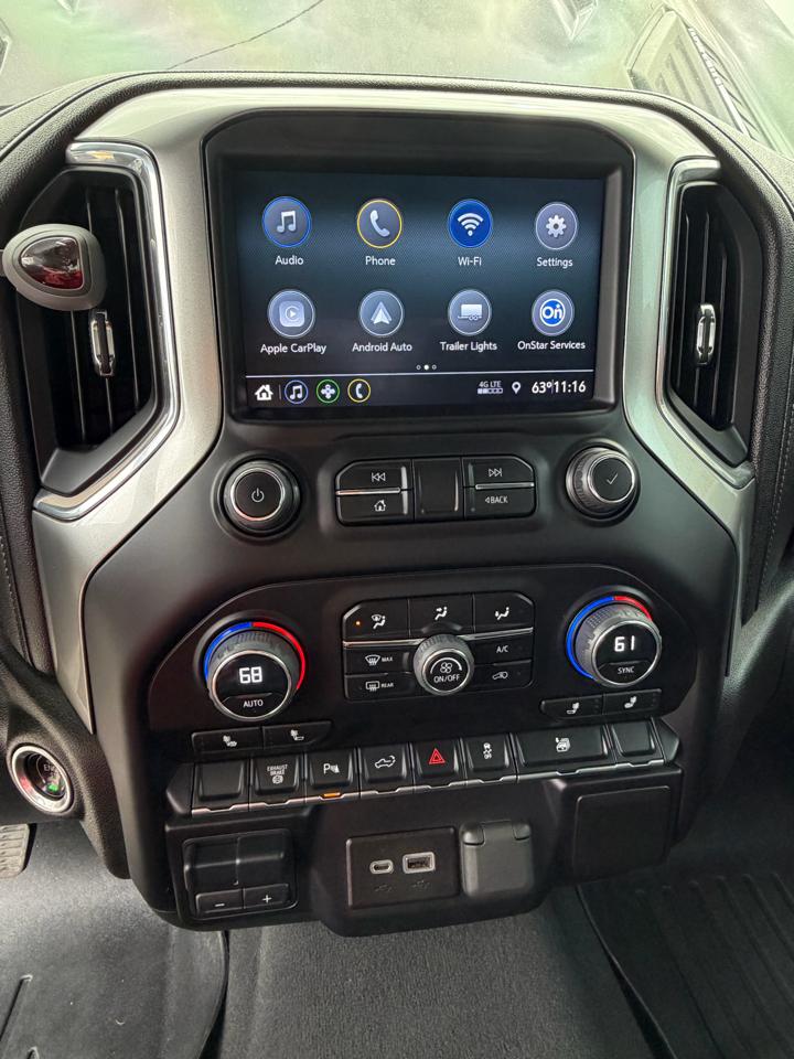 Chevrolet Silverado 2500HD LT Crew Cab 4WD w/OnStar 2023