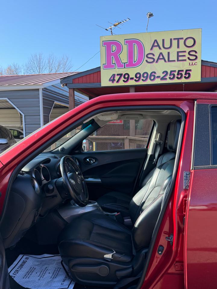 Nissan Juke SL 4D Hatchback 2014