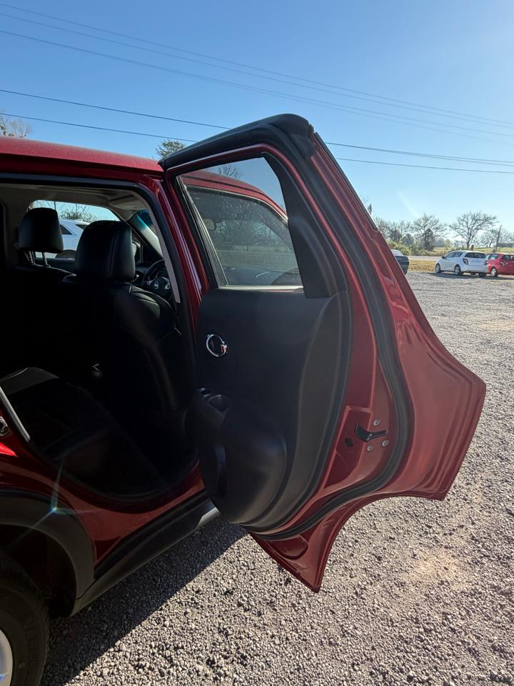 Nissan Juke SL 4D Hatchback 2014