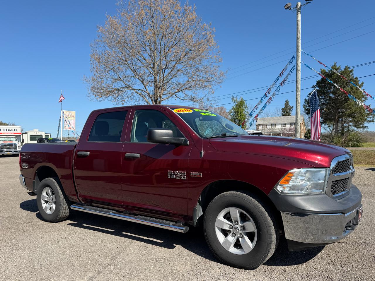RAM 1500 Tradesman Crew Cab 4WD 2016