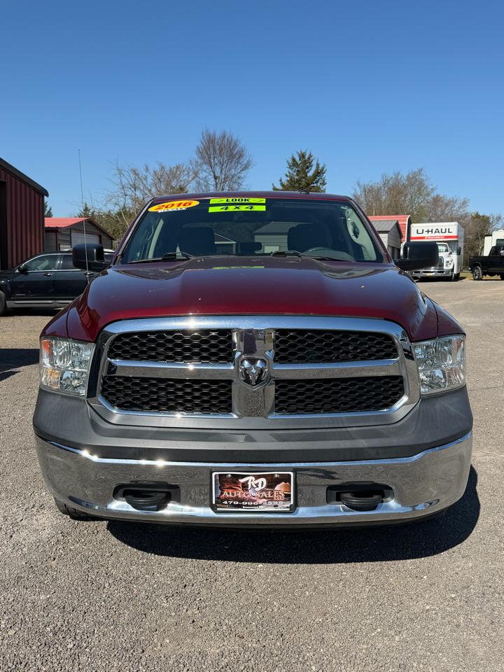 RAM 1500 Tradesman Crew Cab 4WD 2016
