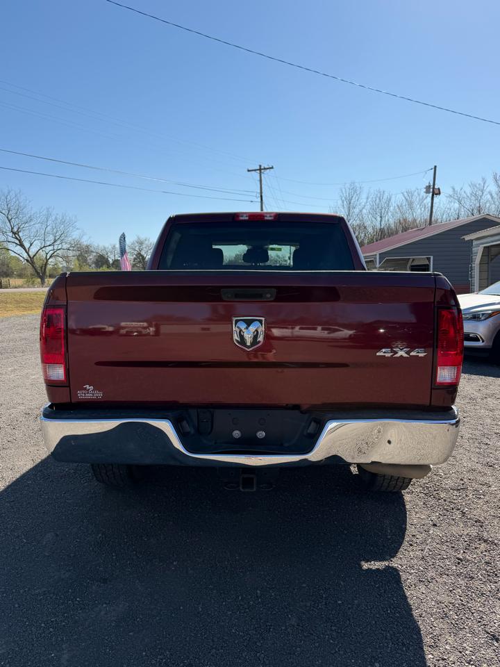 RAM 1500 Tradesman Crew Cab 4WD 2016