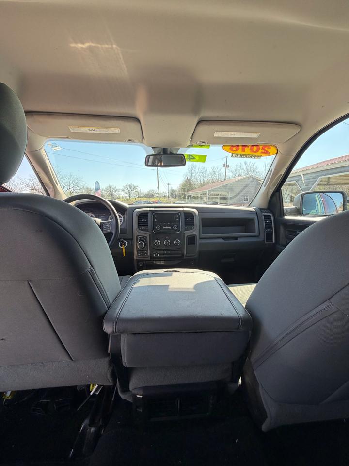 RAM 1500 Tradesman Crew Cab 4WD 2016