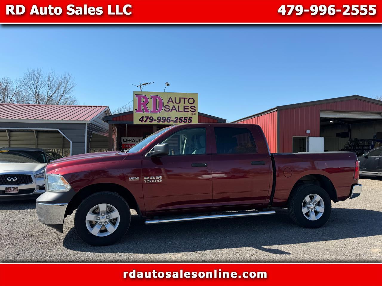 RAM 1500 Tradesman Crew Cab 4WD 2016