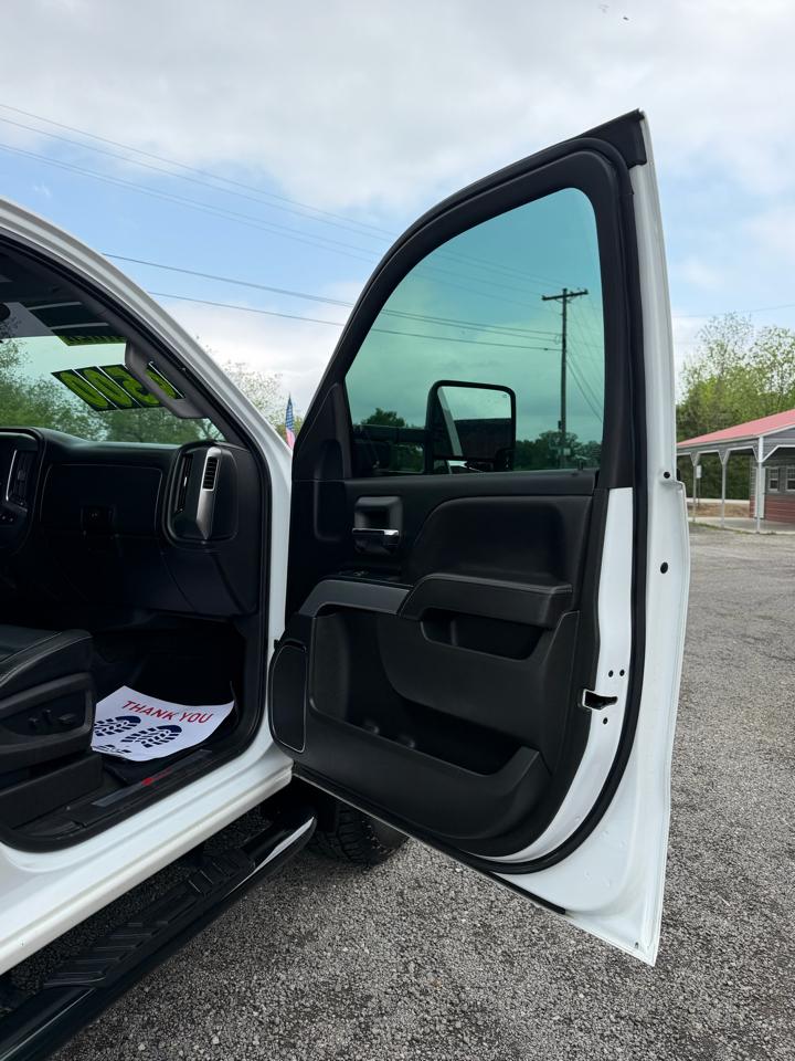 Chevrolet Silverado 1500 LTZ Crew Cab 4WD 2017