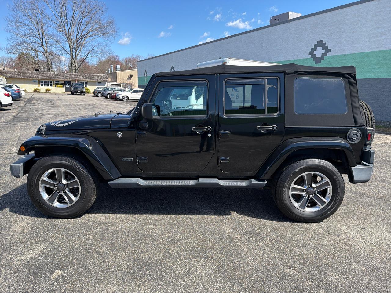 Jeep Wrangler Unlimited Sahara 4WD 2016