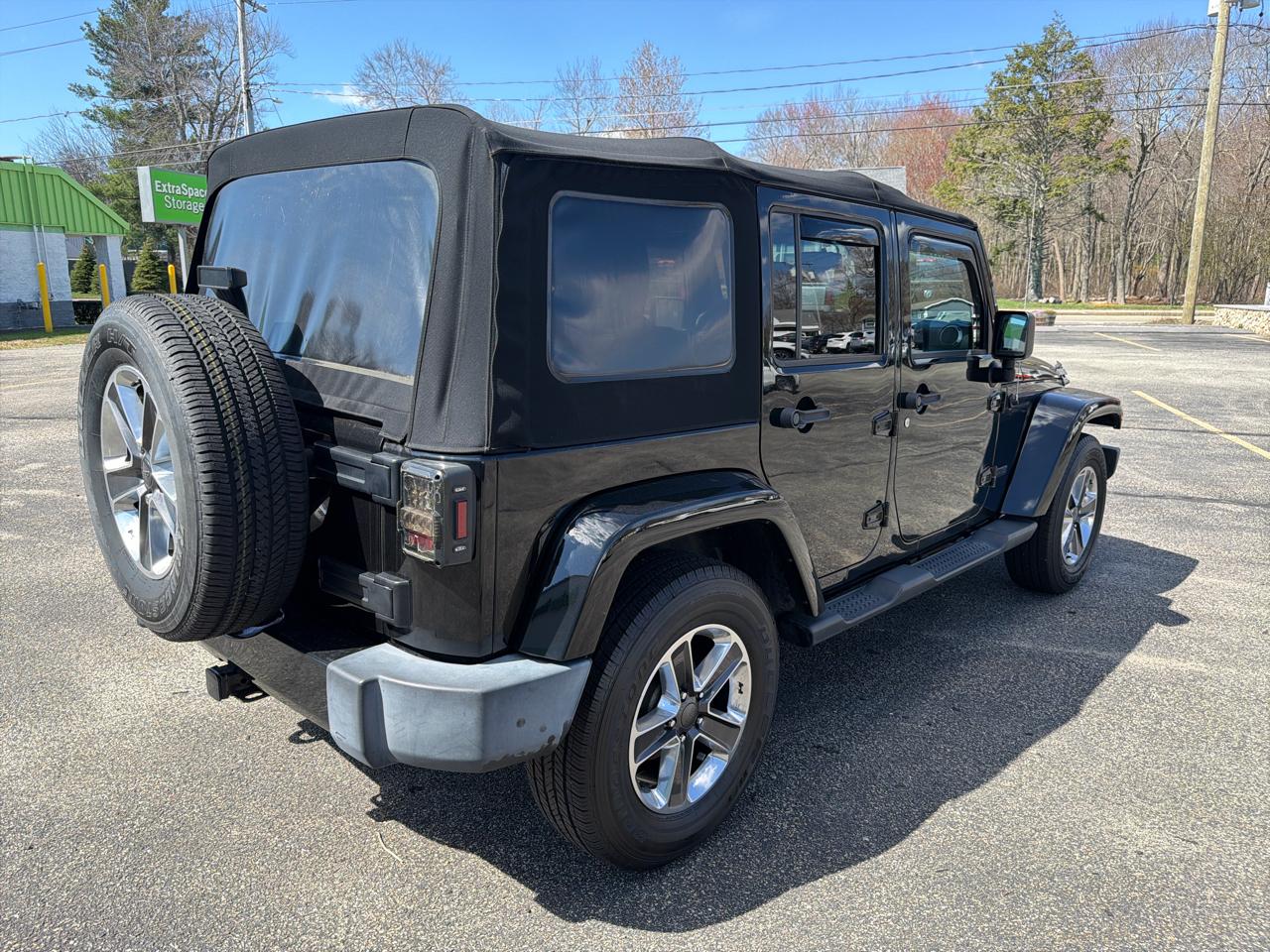 Jeep Wrangler Unlimited Sahara 4WD 2016