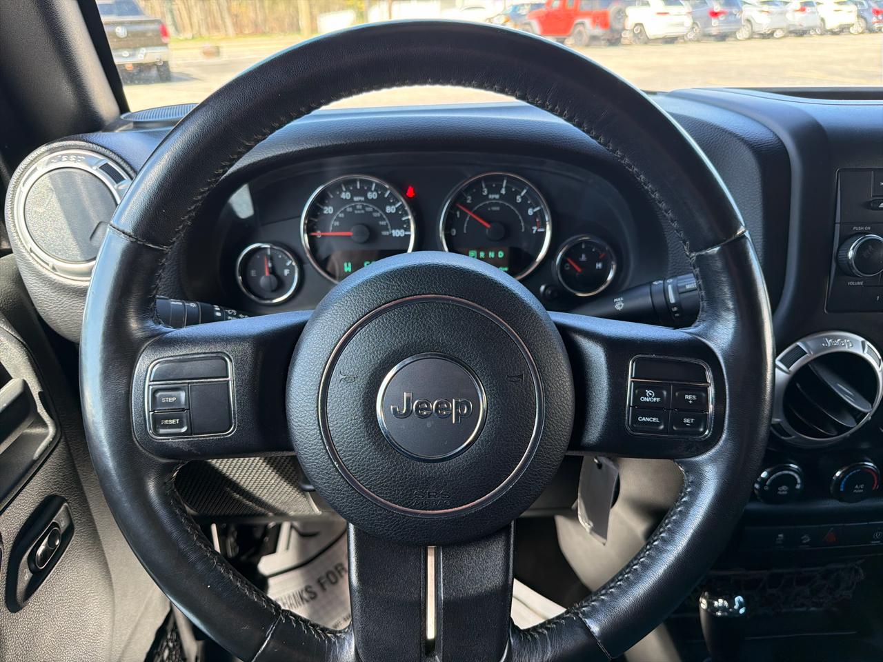 Jeep Wrangler Unlimited Sahara 4WD 2016