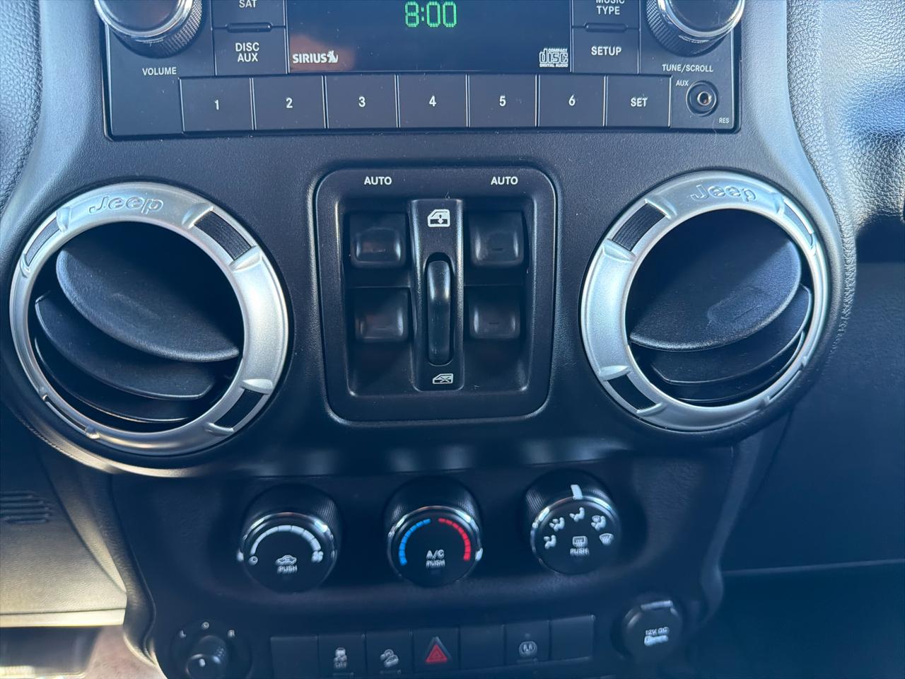 Jeep Wrangler Unlimited Sahara 4WD 2016