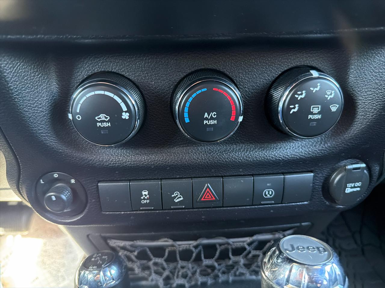 Jeep Wrangler Unlimited Sahara 4WD 2016