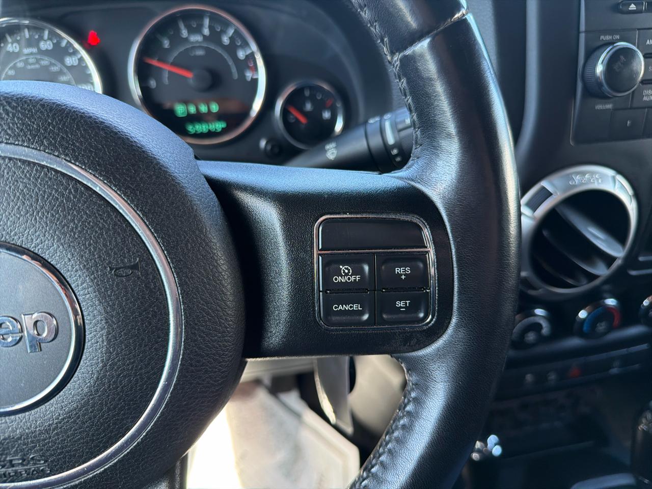 Jeep Wrangler Unlimited Sahara 4WD 2016