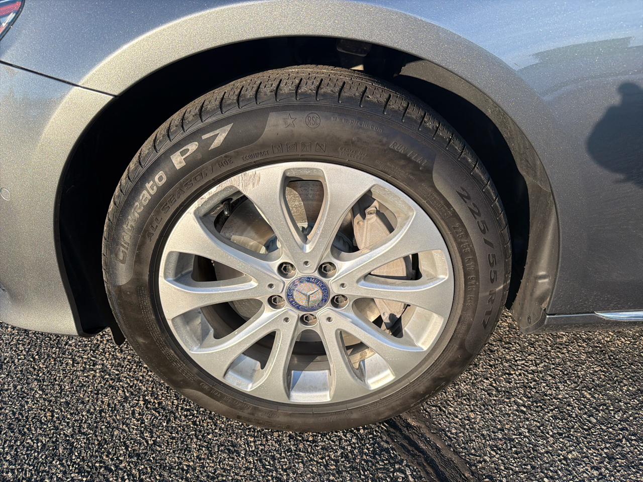 Mercedes-Benz E-Class E300 Luxury 4MATIC Sedan 2017