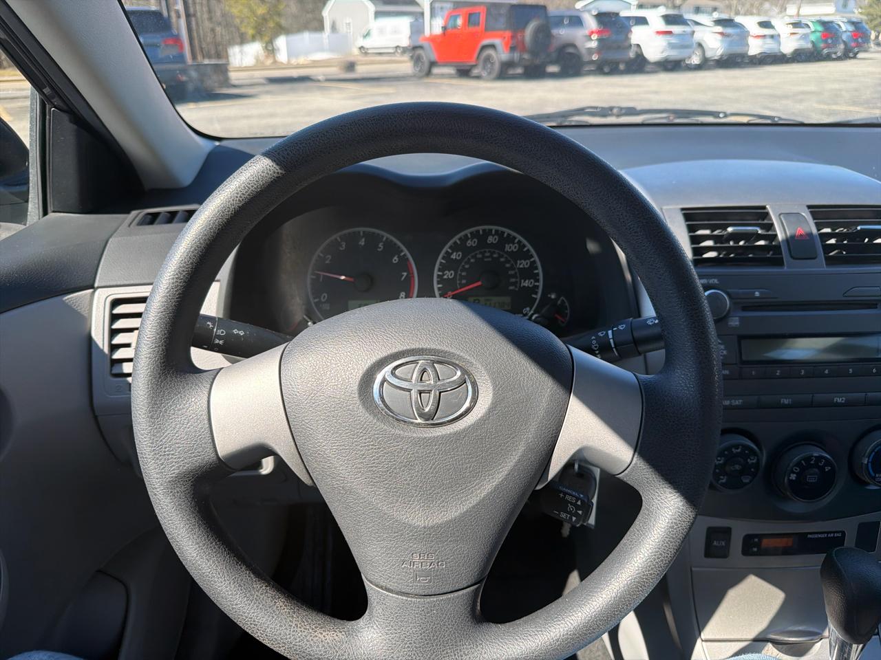 Toyota Corolla 4dr Sdn LE Auto 2011