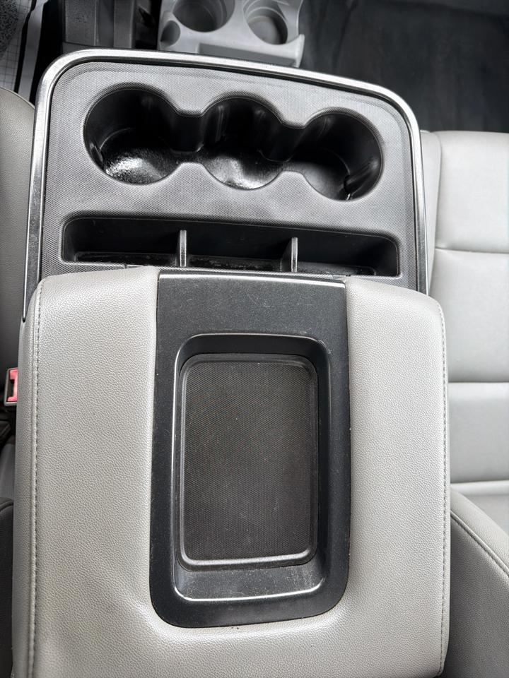 Chevrolet Silverado 3500HD 4WD Reg Cab 133.7" SRW Work Truck 2016