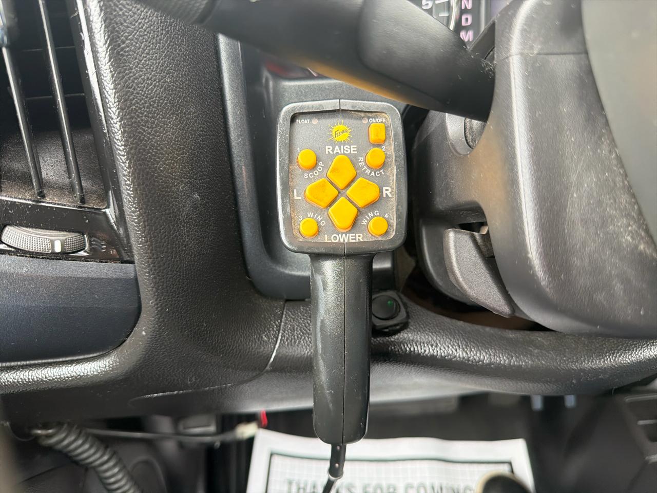 Chevrolet Silverado 3500HD 4WD Reg Cab 133.7" SRW Work Truck 2016