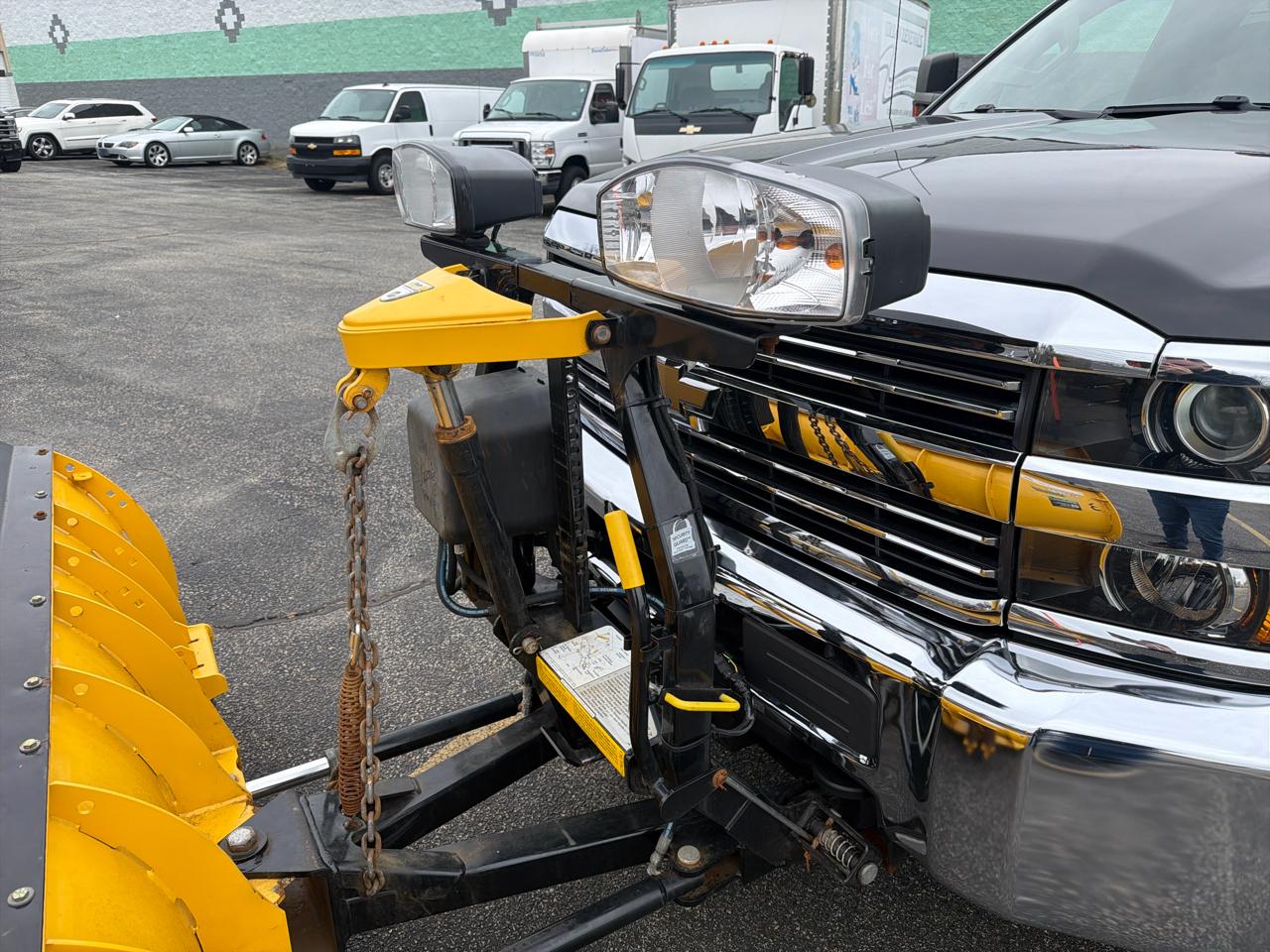 Chevrolet Silverado 3500HD 4WD Reg Cab 133.7" SRW Work Truck 2016