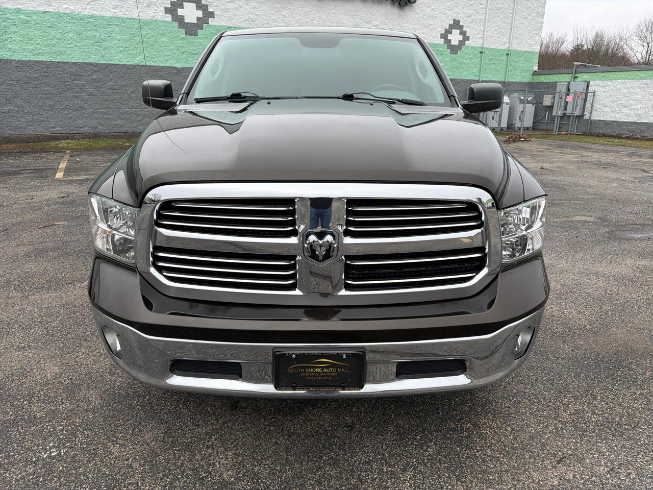 RAM 1500 4WD Crew Cab 140.5" Lone Star 2014