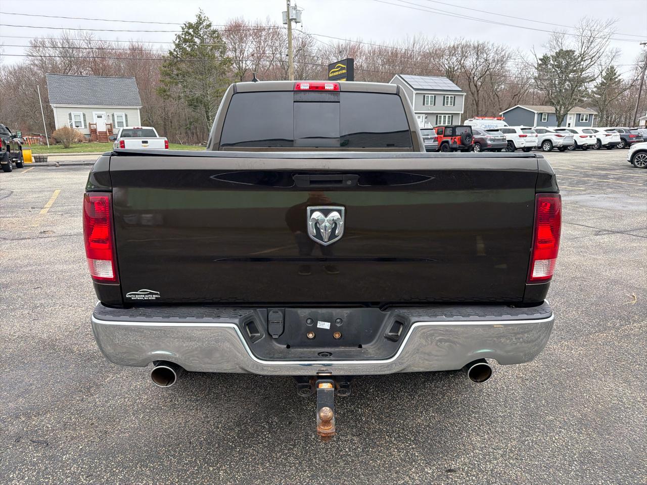 RAM 1500 4WD Crew Cab 140.5" Lone Star 2014