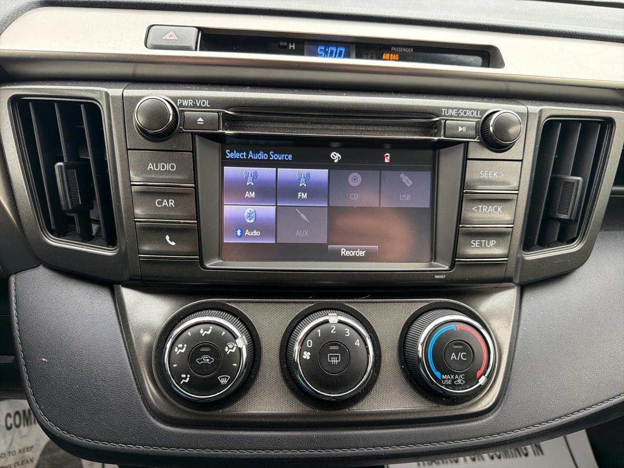 Toyota RAV4 LE AWD 2014