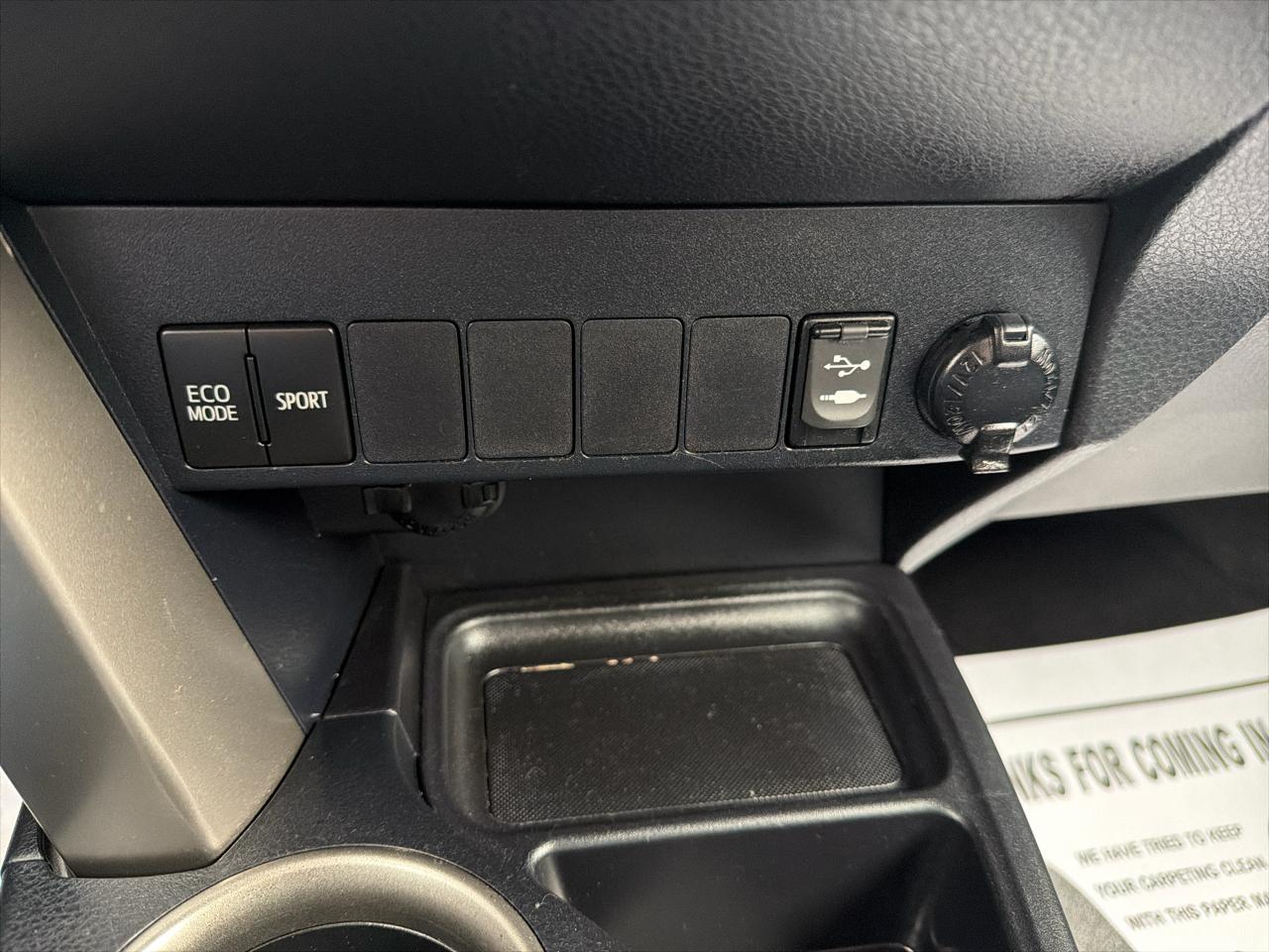 Toyota RAV4 LE AWD 2014