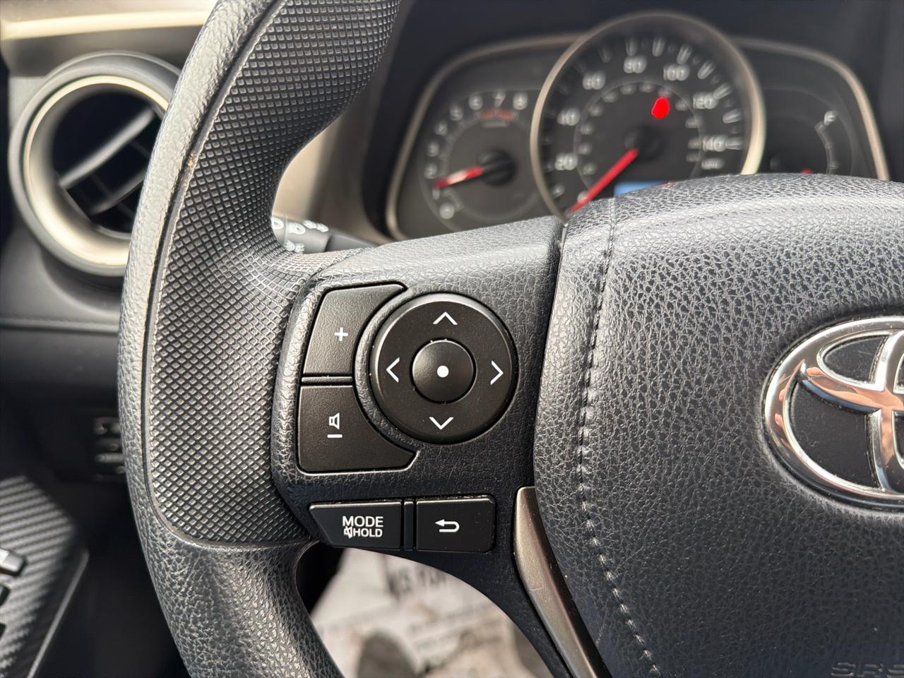 Toyota RAV4 LE AWD 2014