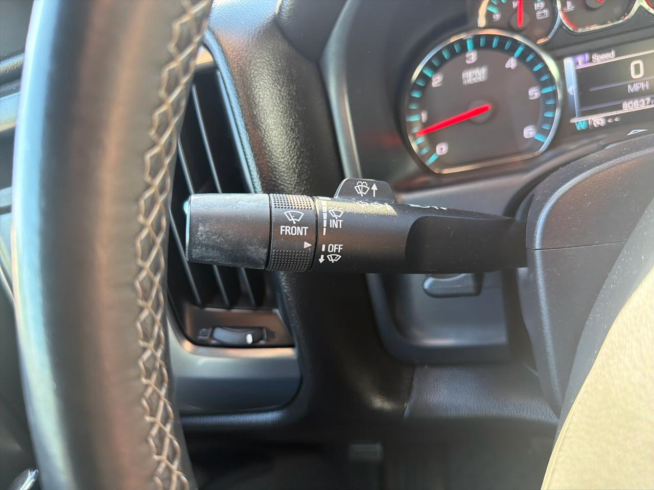 Chevrolet Silverado 1500 1LT Crew Cab 4WD 2016