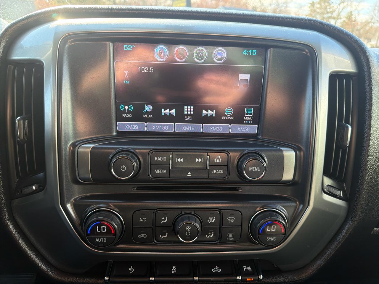 Chevrolet Silverado 1500 1LT Crew Cab 4WD 2016