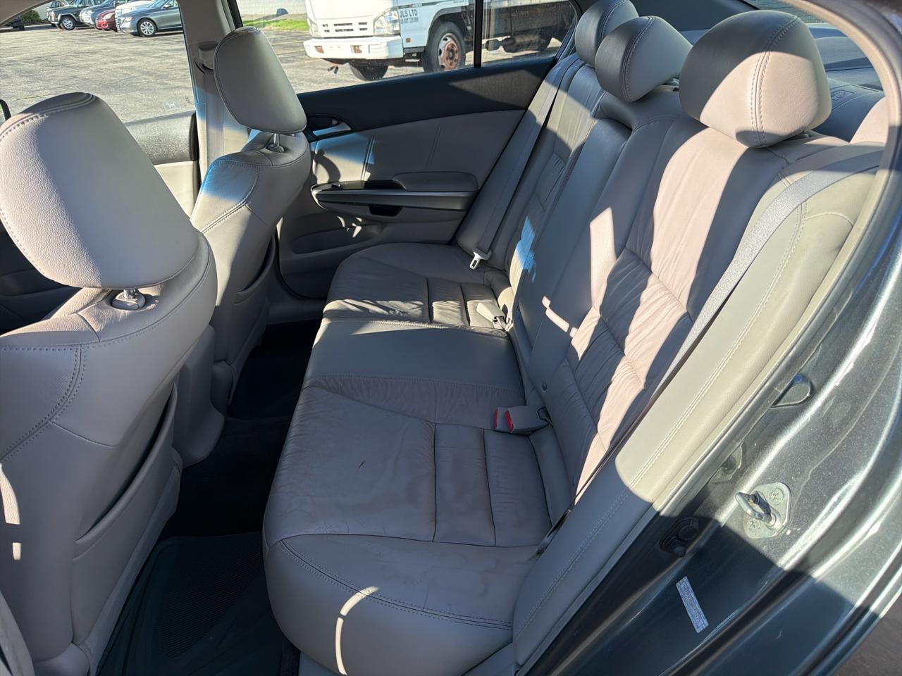 Honda Accord EX-L V-6 Sedan AT 2008