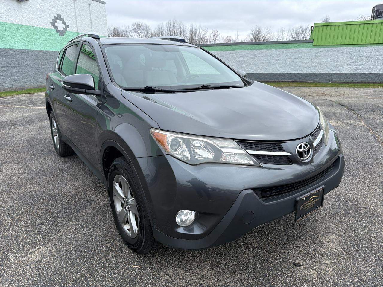 Toyota RAV4 XLE AWD 2015