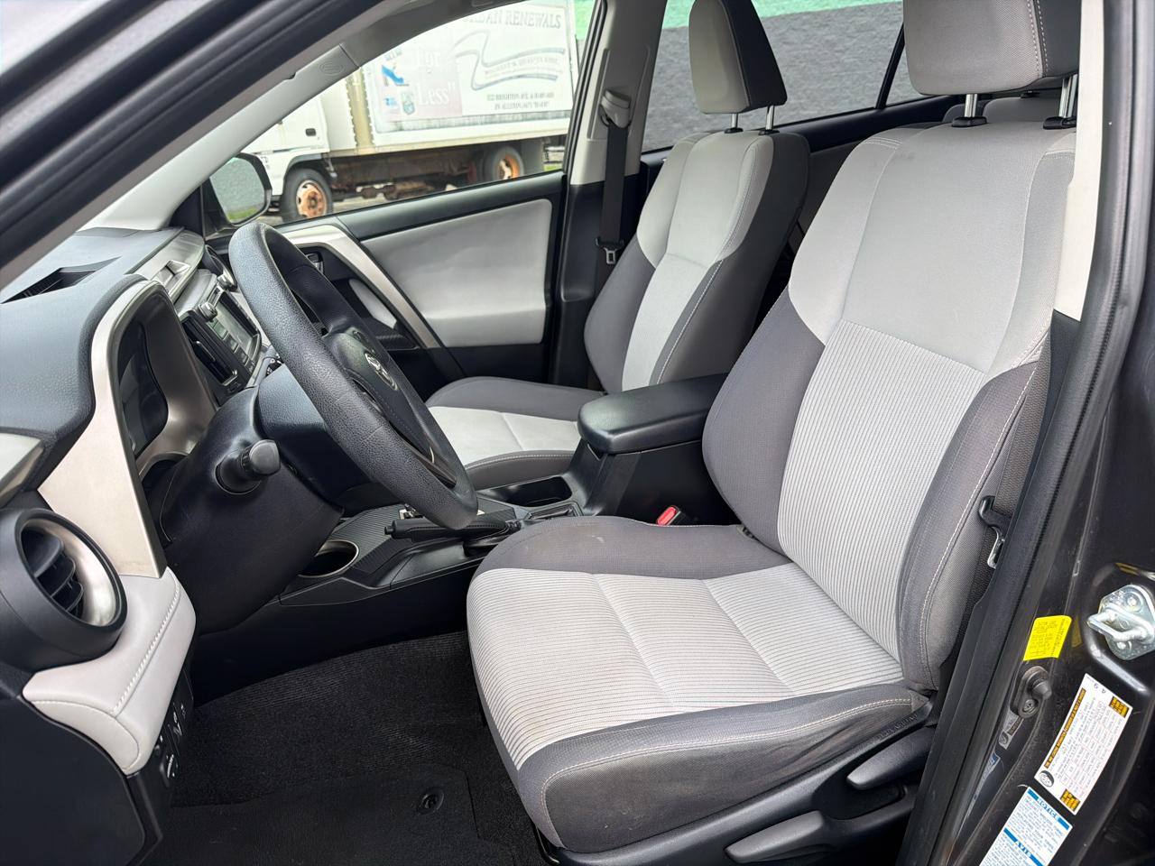 Toyota RAV4 XLE AWD 2015