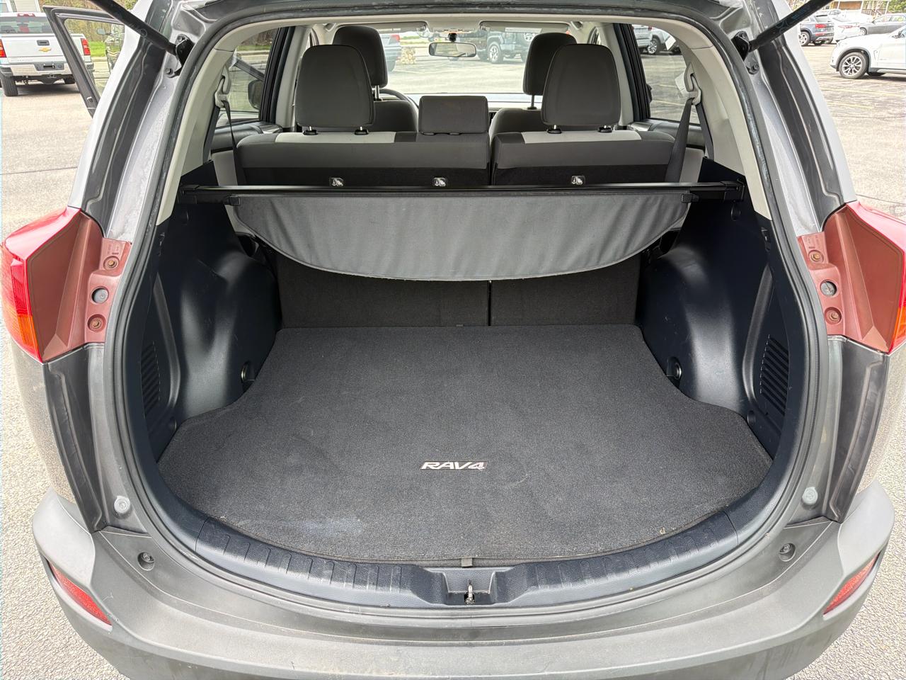 Toyota RAV4 XLE AWD 2015
