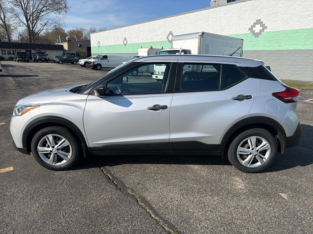 Nissan Kicks S 2020