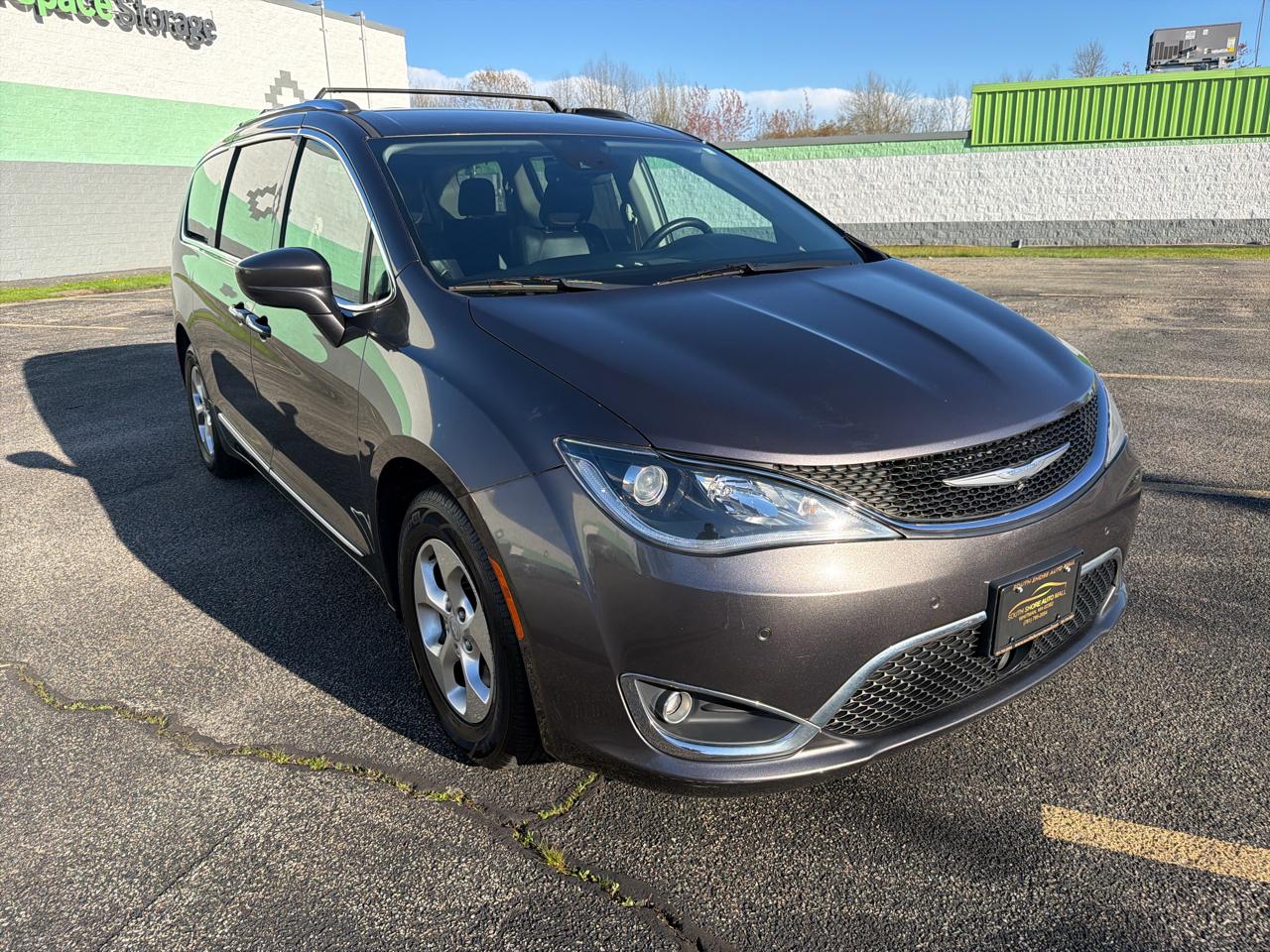 Chrysler Pacifica Touring-L Plus 2017