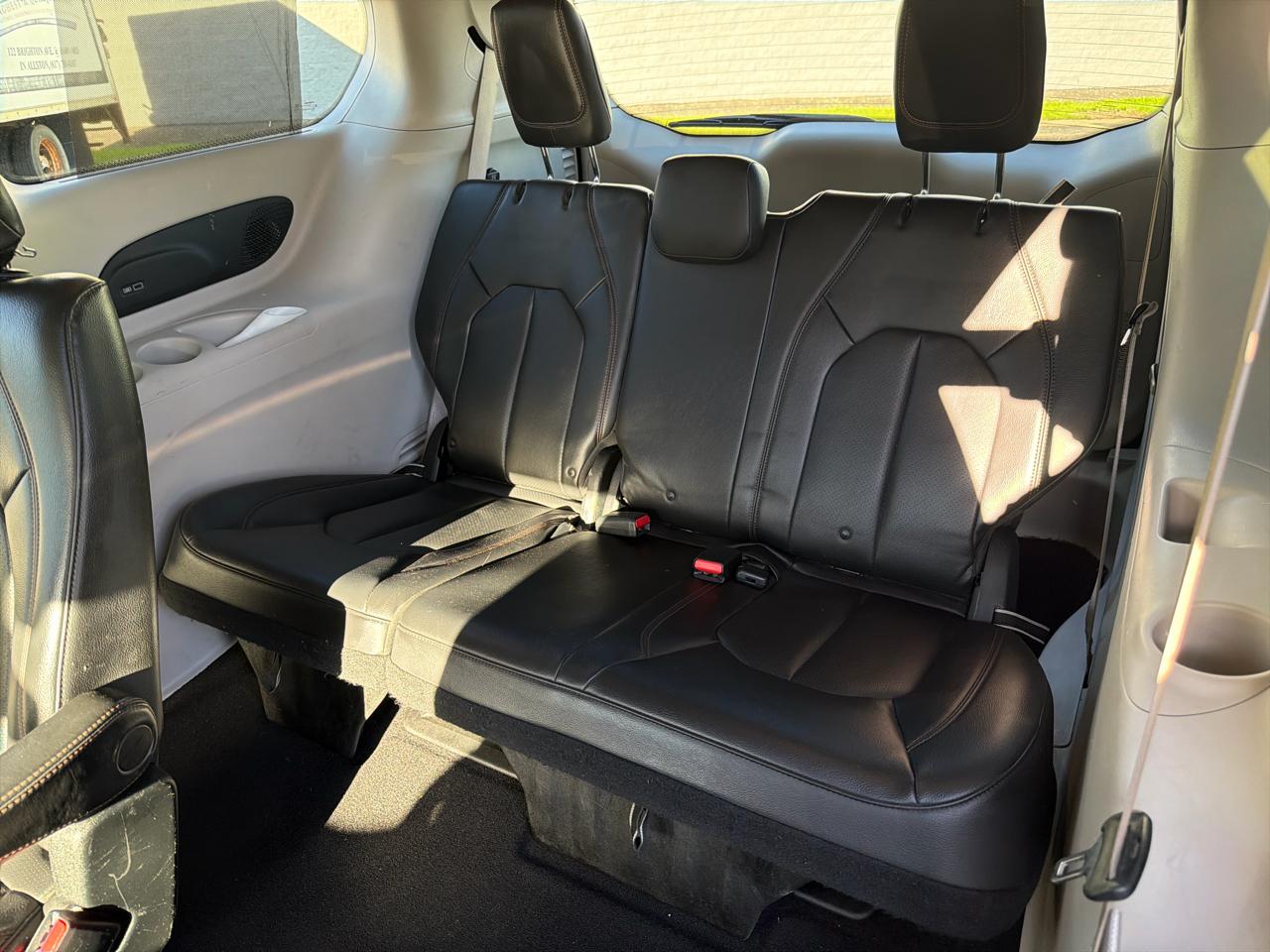 Chrysler Pacifica Touring-L Plus 2017