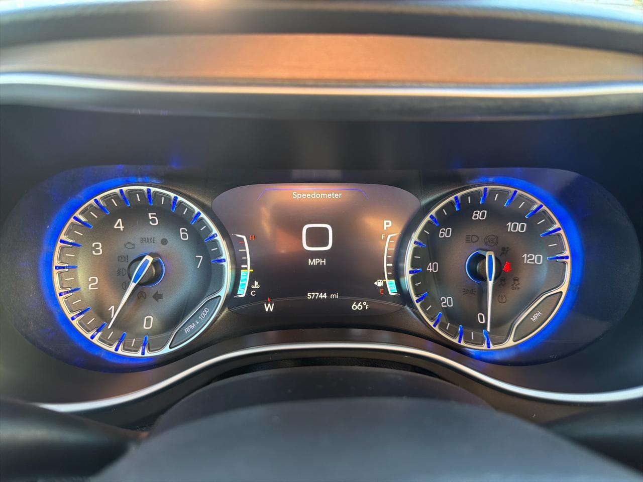 Chrysler Pacifica Touring-L Plus 2017
