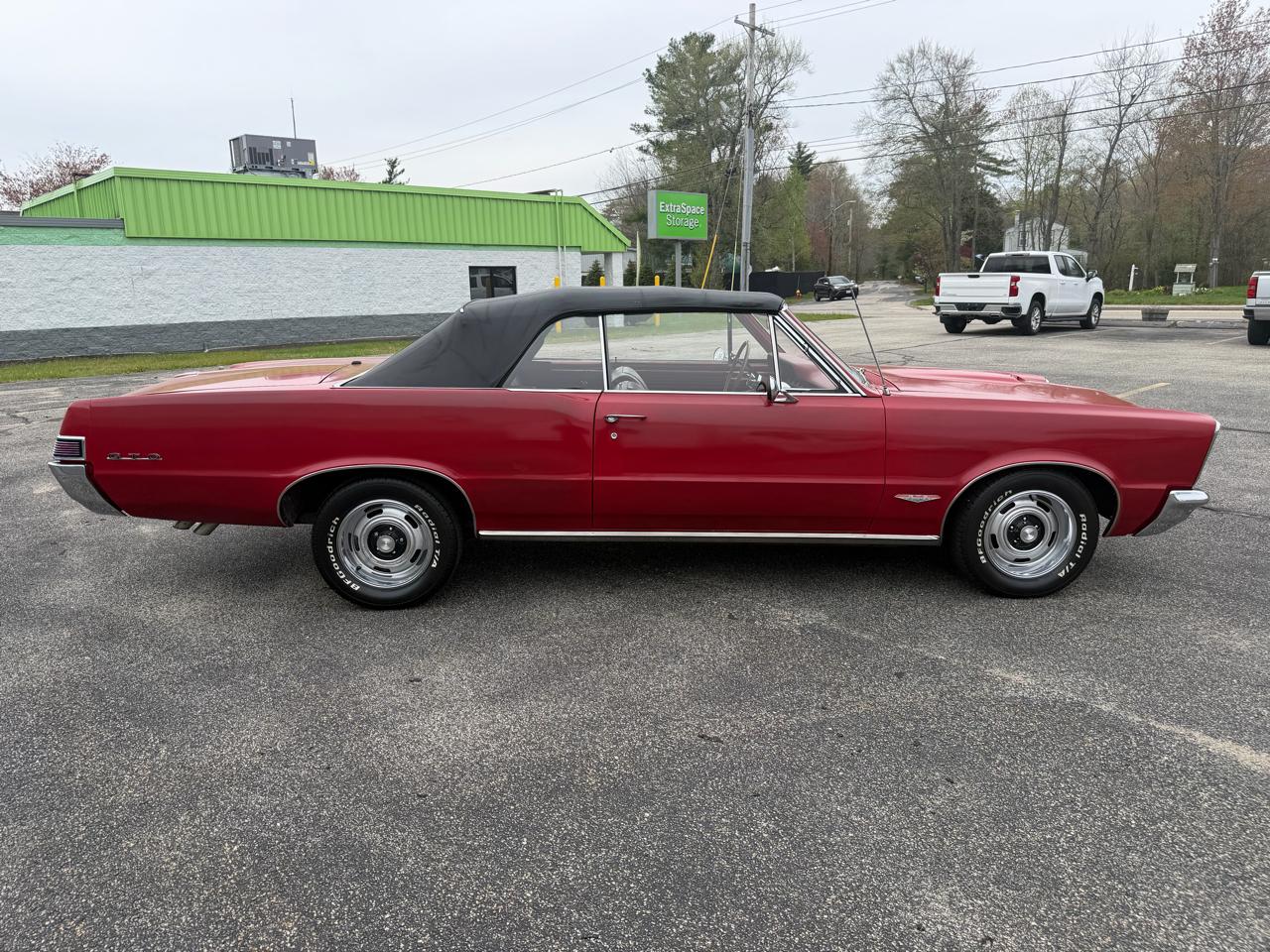 Pontiac GTO  1965