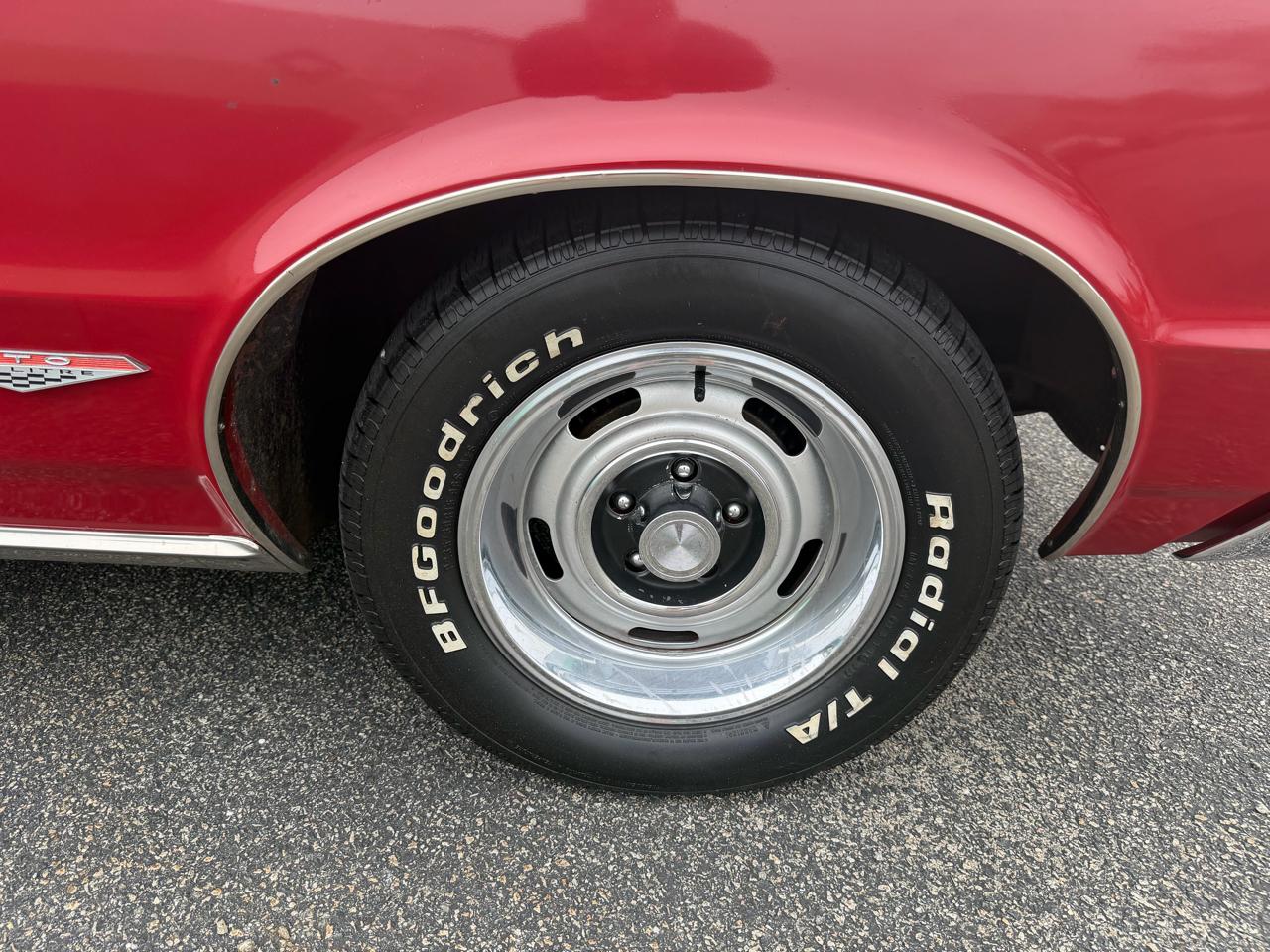 Pontiac GTO  1965