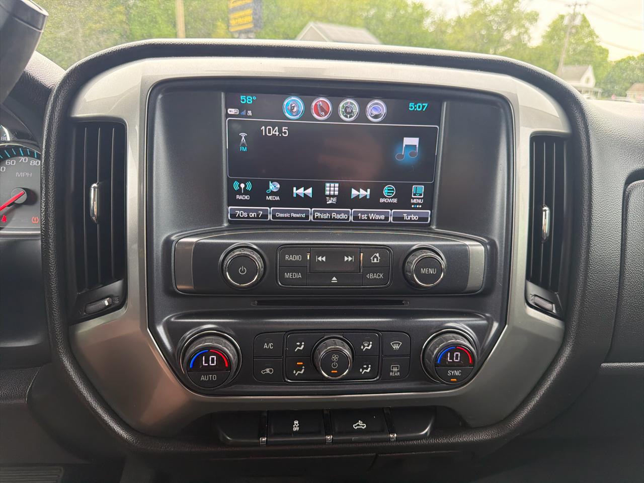 Chevrolet Silverado 1500 1LT Double Cab 4WD 2018